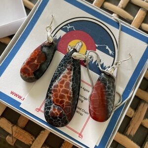 Elegant Agate Jewelry Set - Red and Black
